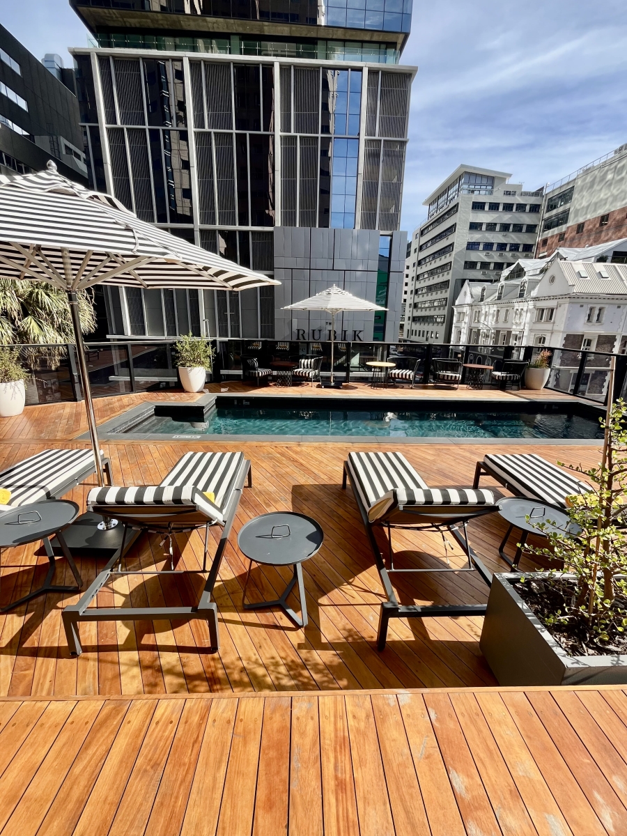 2 Bedroom Property for Sale in Cape Town City Centre Western Cape
